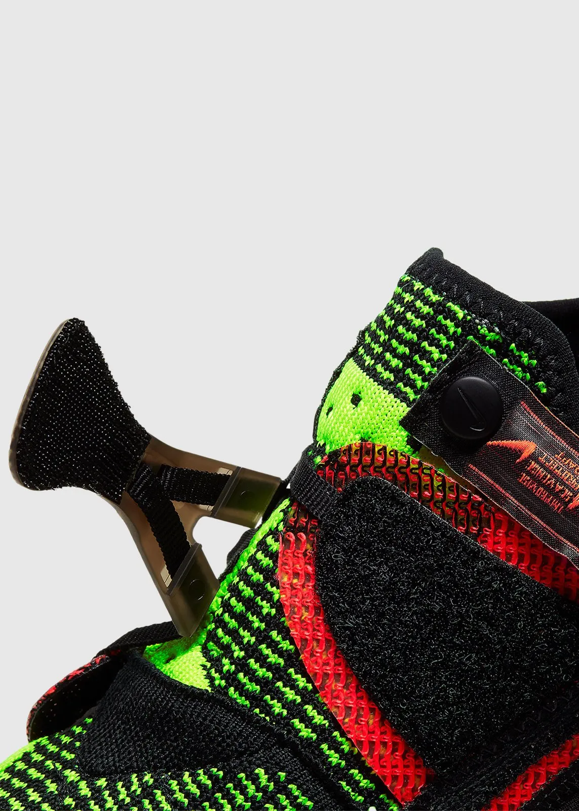 NIKE: ISPA OVERREACT FLYKNIT [BLACK]